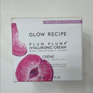 Glow Recipe Plum Plump Hyaluronic Cream - White and Purple